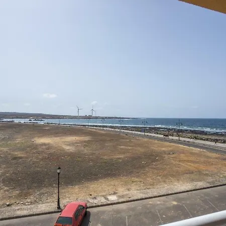 Seaview In Bristol Area Apartment